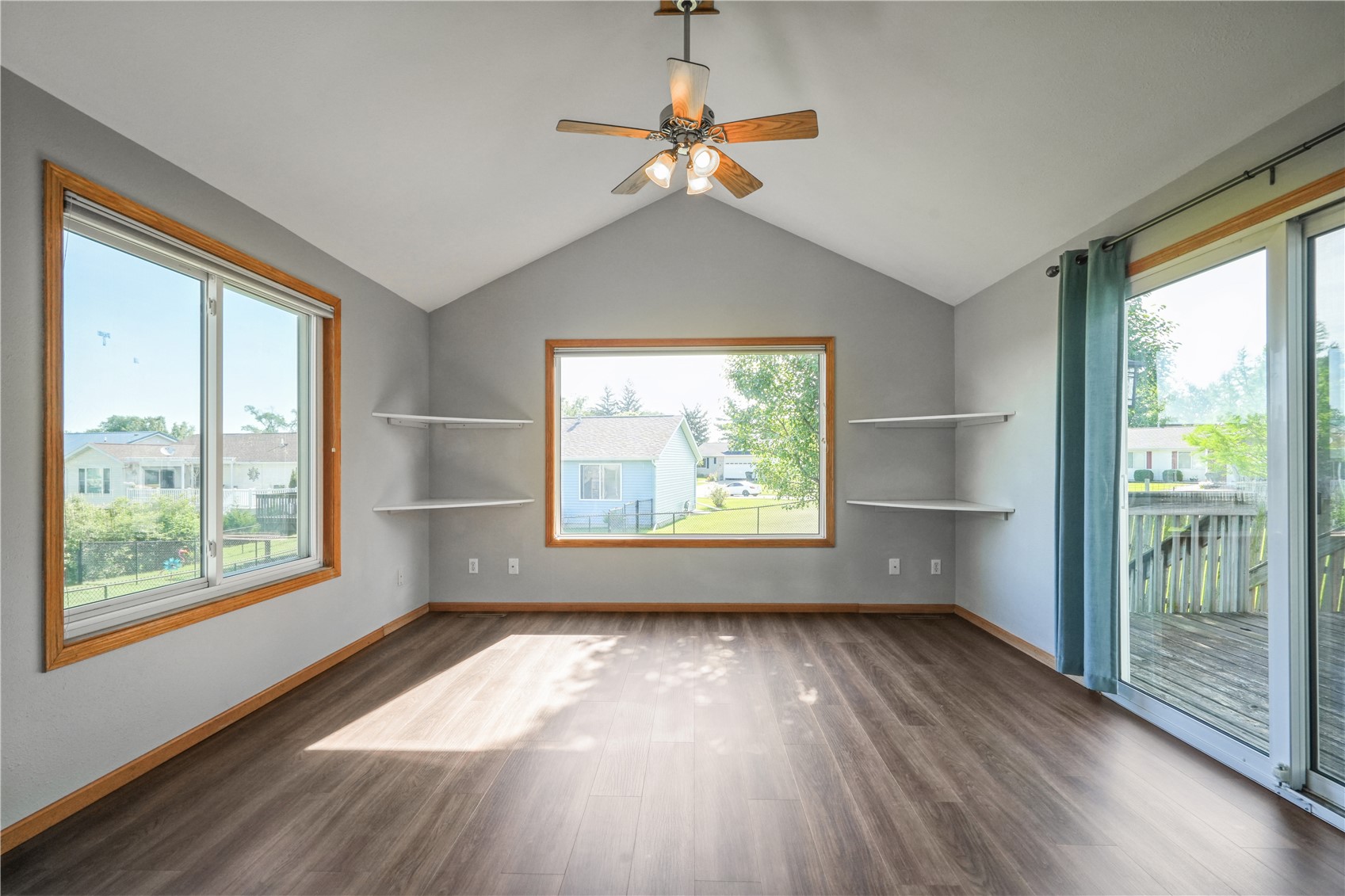 1007 Wolf Drive NW Cedar Rapids IA 52405