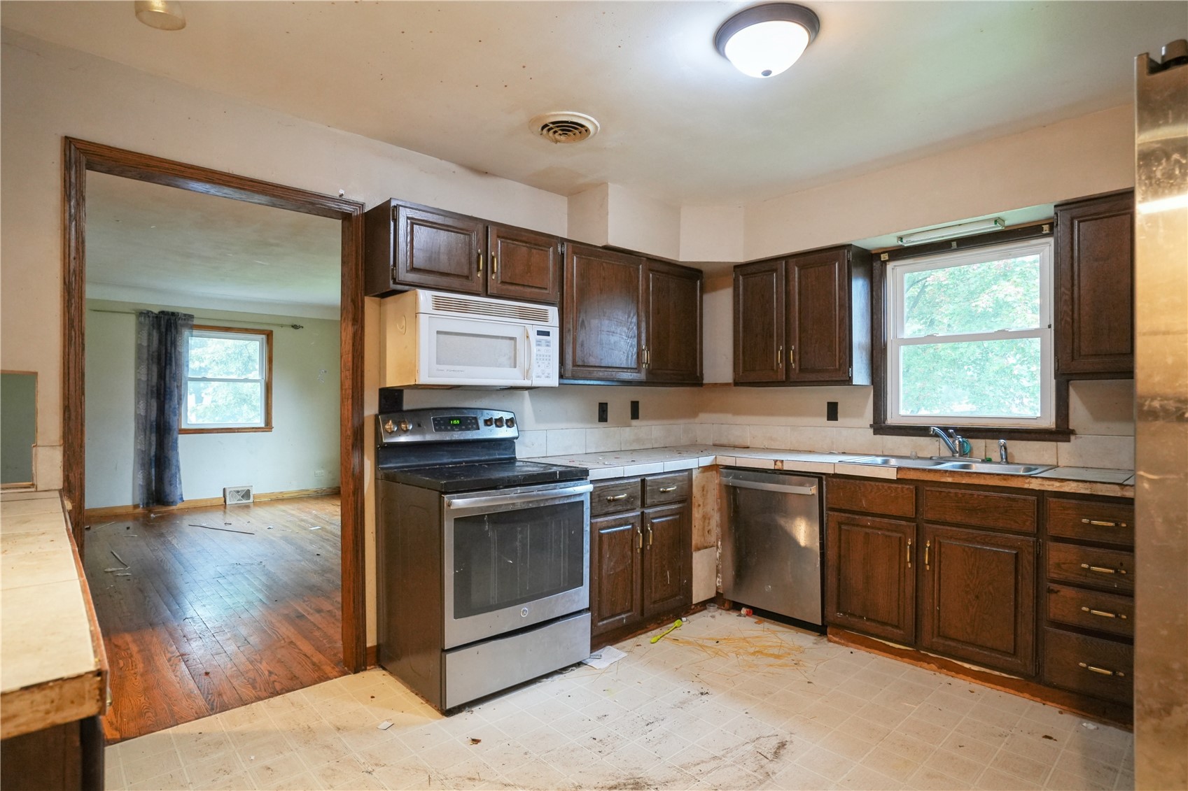 1425 Douglas Court Marion IA 52302