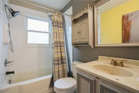 1425 Douglas Court Marion IA 52302