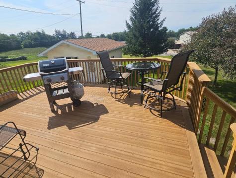 1531 Sunset Drive Belle Plaine IA 52208