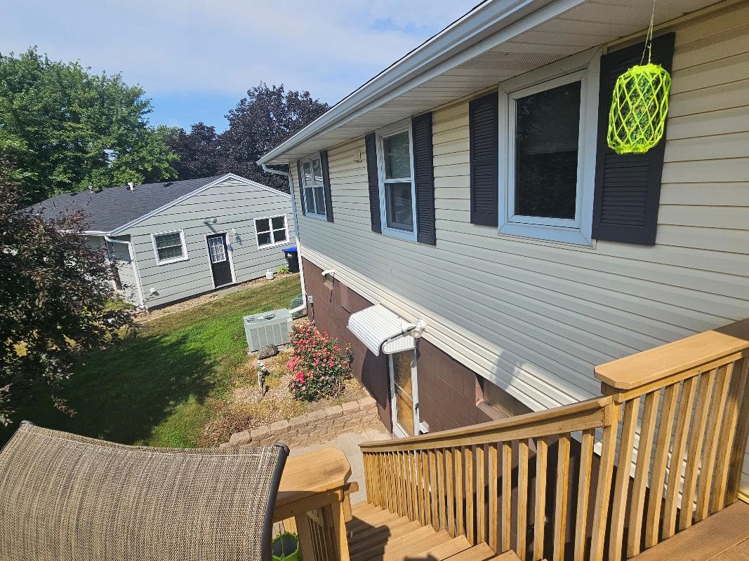 1531 Sunset Drive Belle Plaine IA 52208