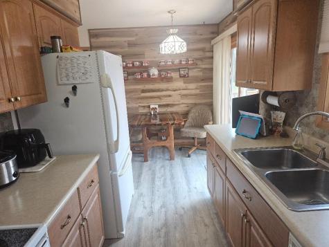 1531 Sunset Drive Belle Plaine IA 52208