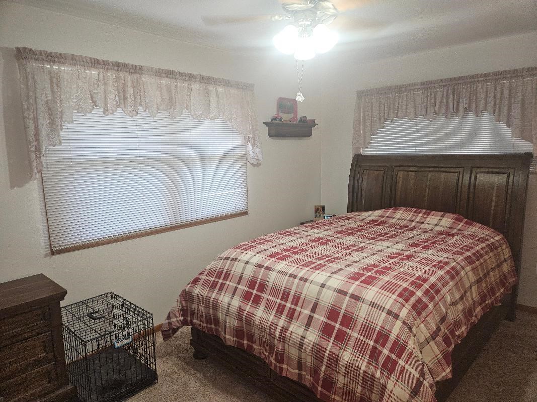 1531 Sunset Drive Belle Plaine IA 52208