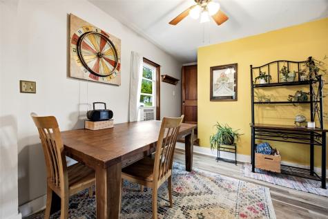 305 Pine Street Anamosa IA 52205