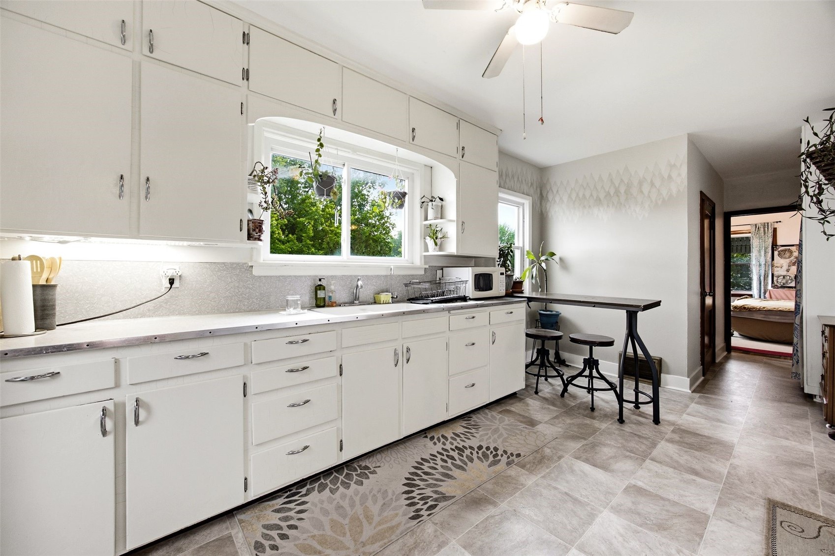 305 Pine Street Anamosa IA 52205