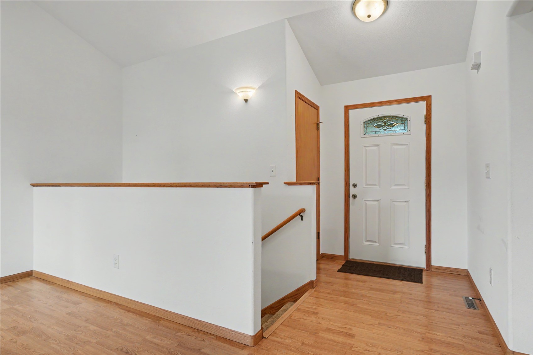 1875 Highland Road Ely IA 52227