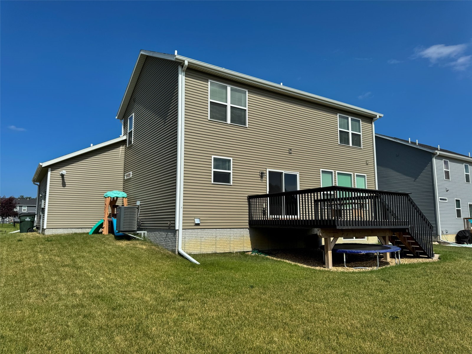 509 Gray Slate Road SW Cedar Rapids IA 52404