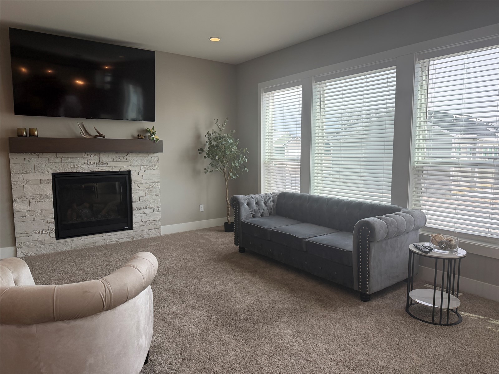509 Gray Slate Road SW Cedar Rapids IA 52404
