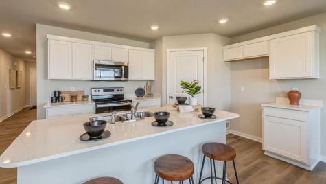 2774 Cecelia Drive Hiawatha IA 52233