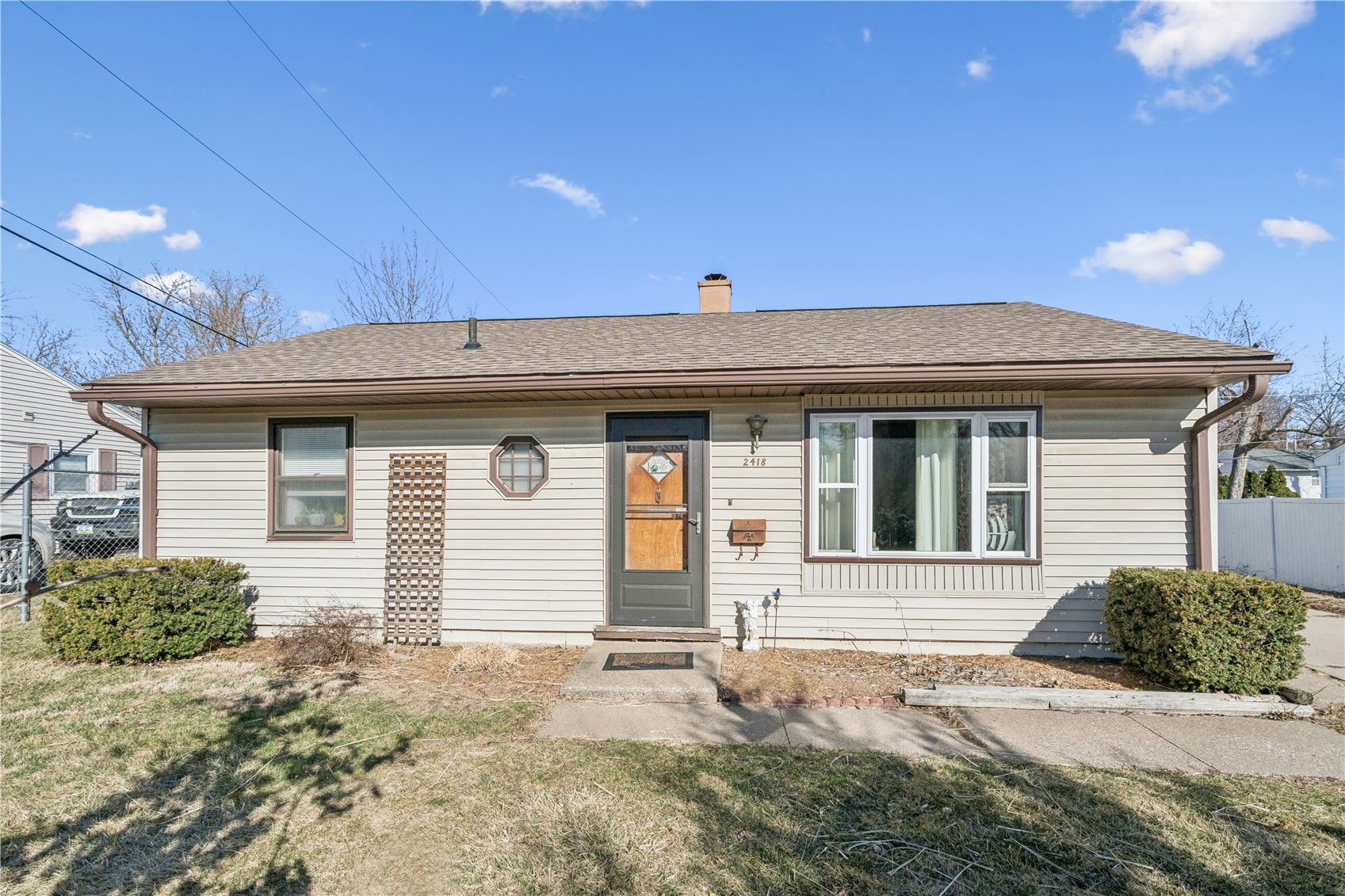 2418 Reynolds Avenue SW Cedar Rapids IA 52404