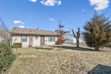 2418 Reynolds Avenue SW Cedar Rapids IA 52404