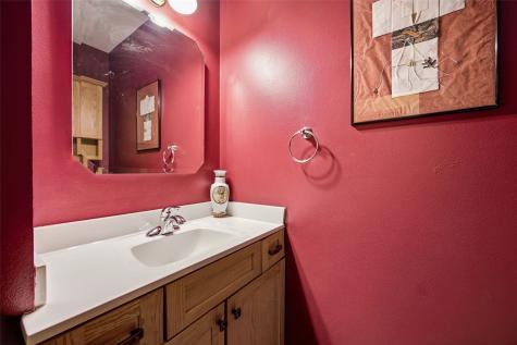 3018 27th Street SW Cedar Rapids IA 52404