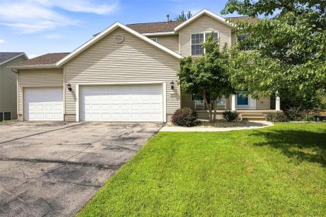 3018 27th Street SW Cedar Rapids IA 52404