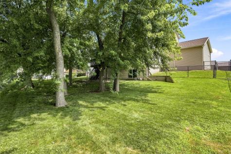 3018 27th Street SW Cedar Rapids IA 52404