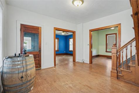 322 1st Avenue Oxford Junction IA 52323