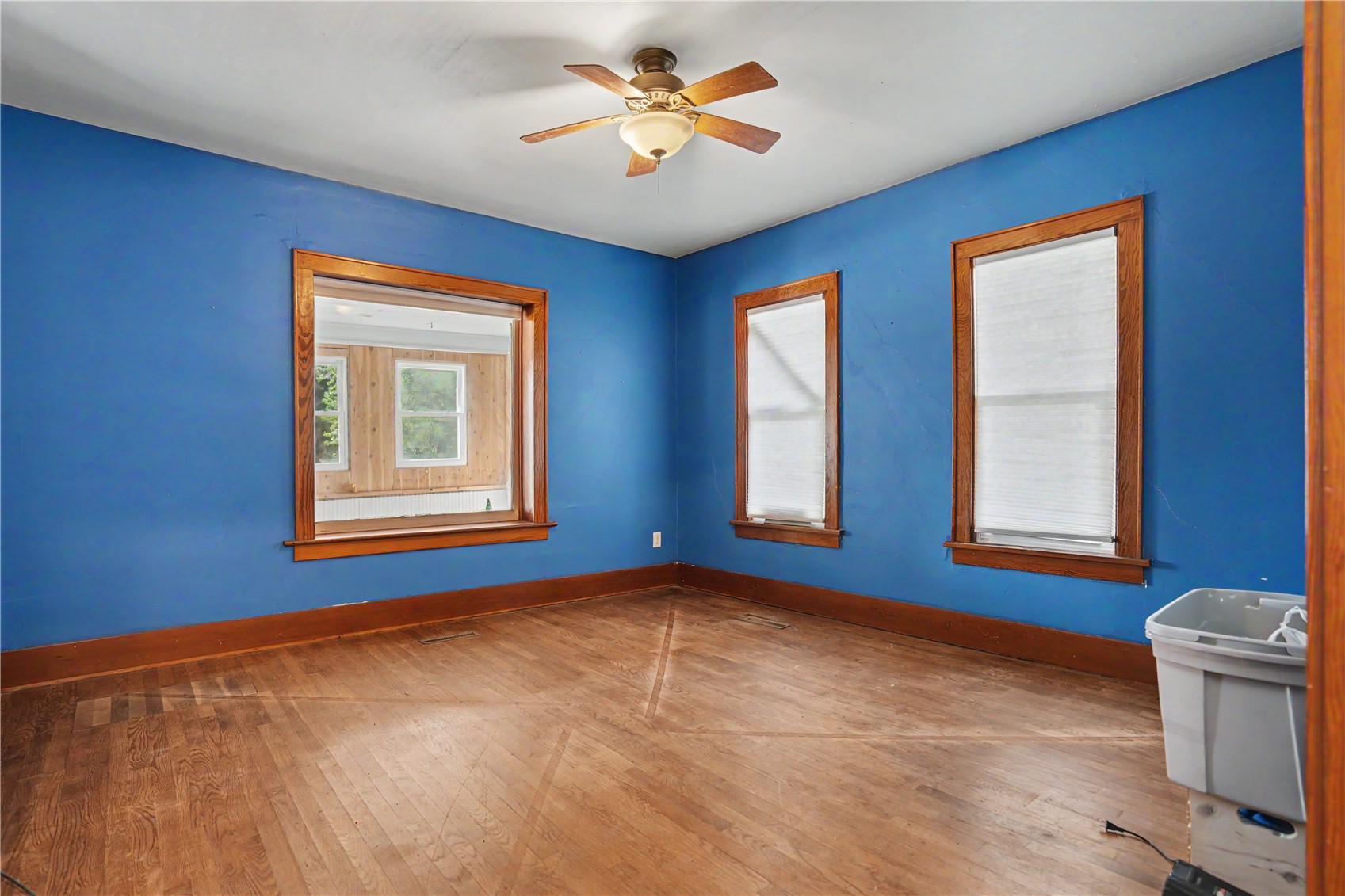 322 1st Avenue Oxford Junction IA 52323