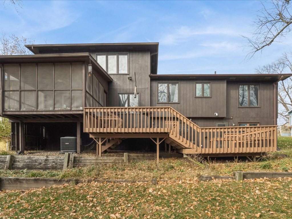 3130 Adirondack Drive NE Cedar Rapids IA 52402