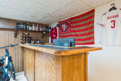 2430 O Avenue NW Cedar Rapids IA 52405