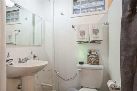 2430 O Avenue NW Cedar Rapids IA 52405
