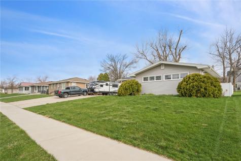 2430 O Avenue NW Cedar Rapids IA 52405