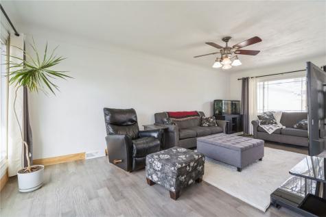 2430 O Avenue NW Cedar Rapids IA 52405