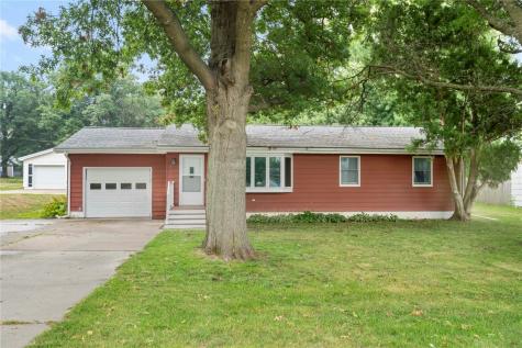 206 N 8th Avenue Vinton IA 52349