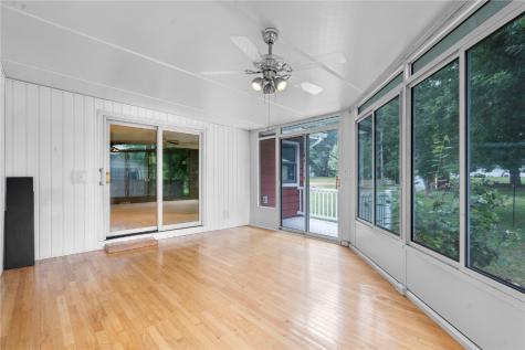 206 N 8th Avenue Vinton IA 52349