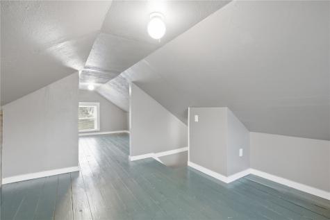 352 20th Street SE Cedar Rapids IA 52403