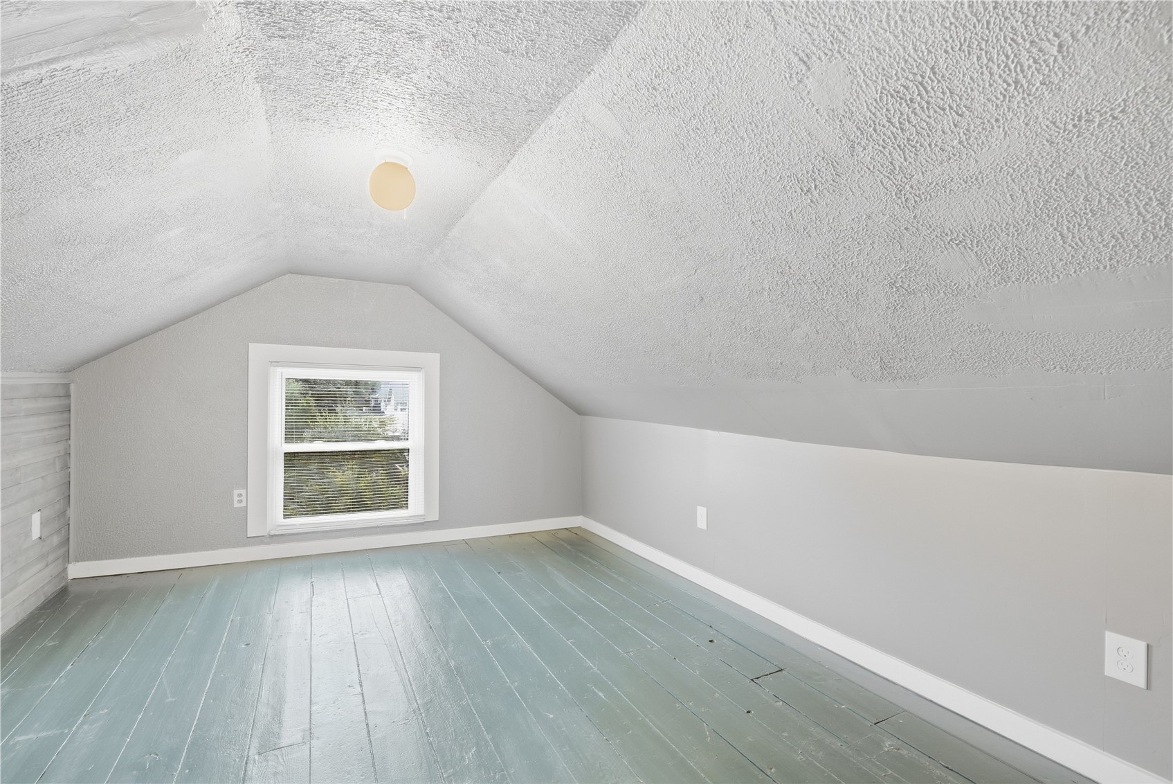352 20th Street SE Cedar Rapids IA 52403