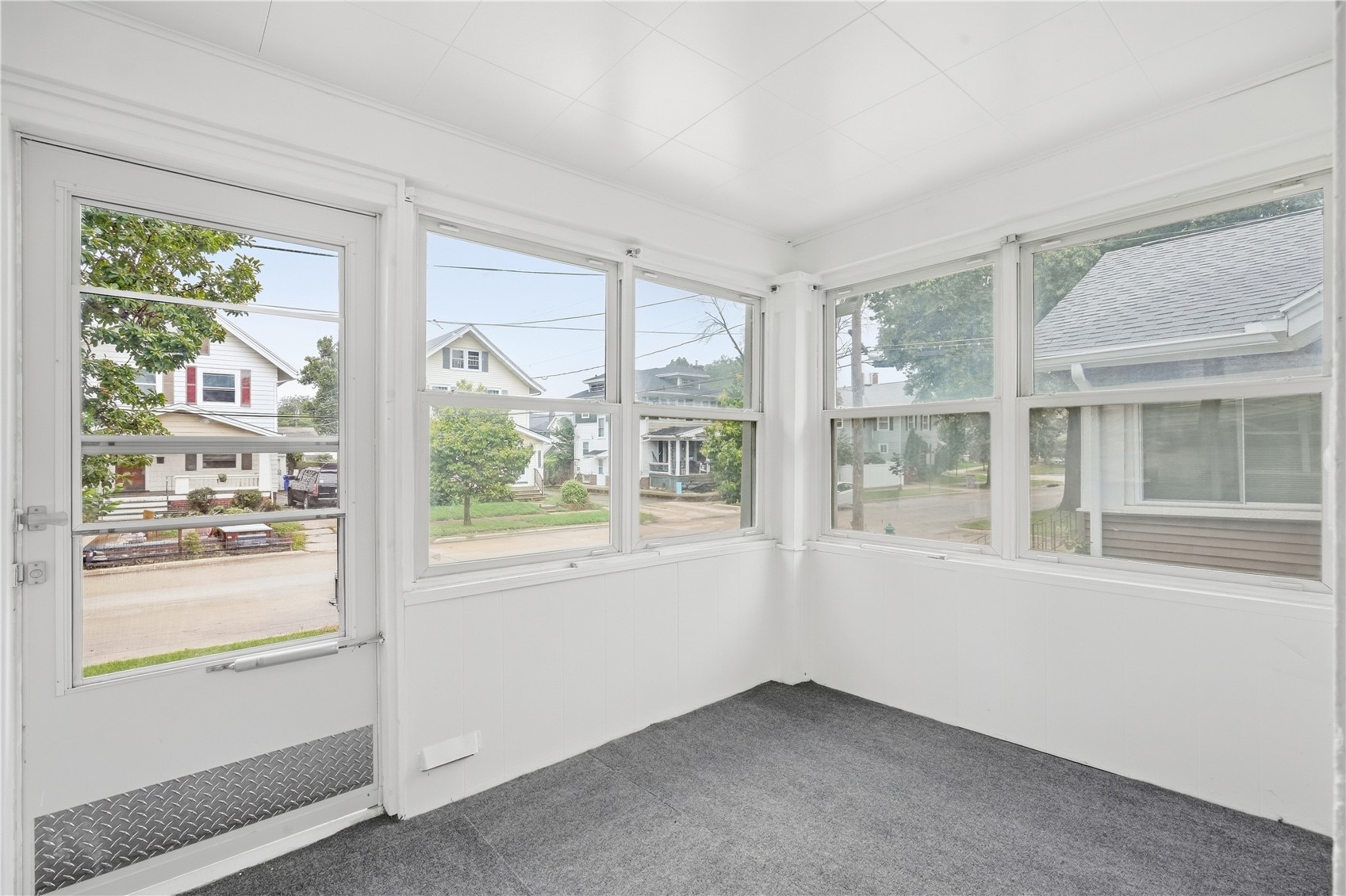 352 20th Street SE Cedar Rapids IA 52403