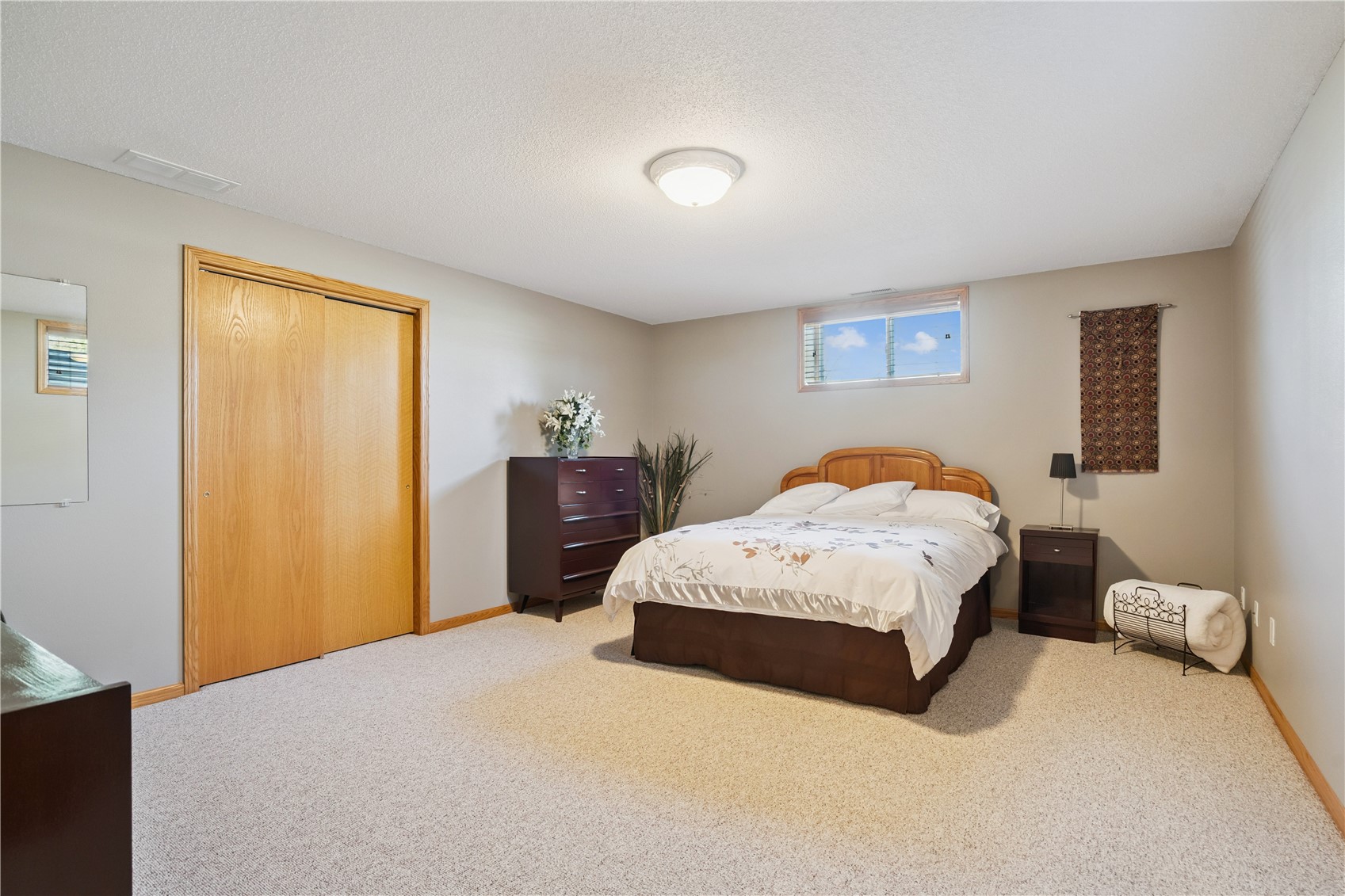 110 B Street NE Walford IA 52351
