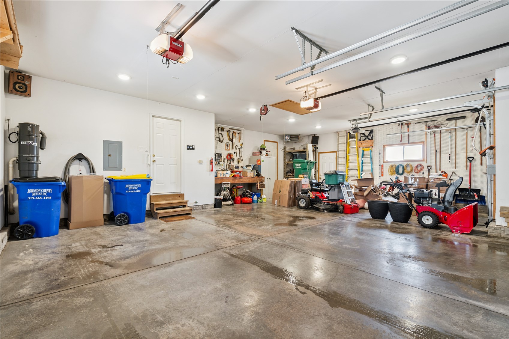 110 B Street NE Walford IA 52351