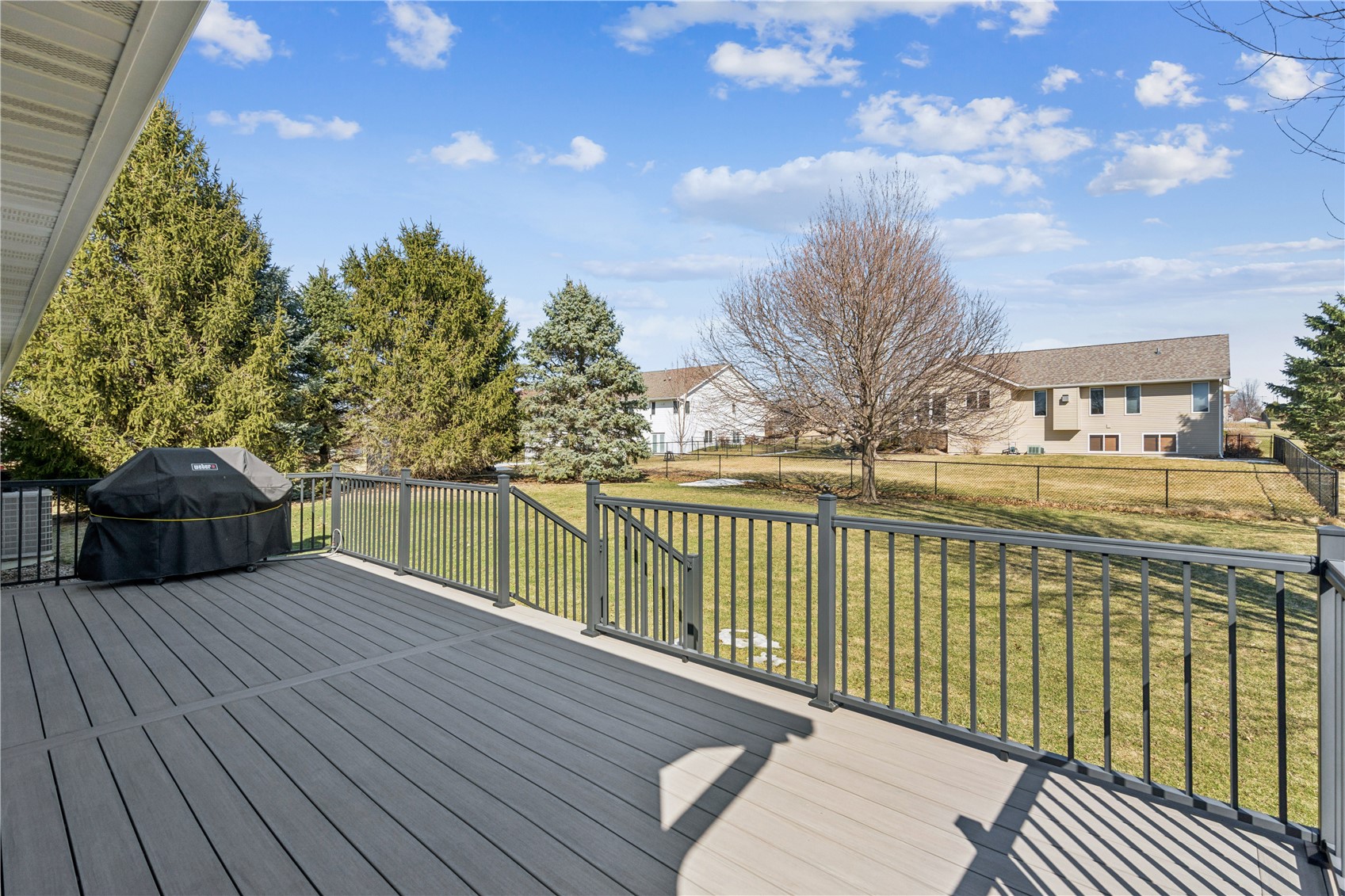 110 B Street NE Walford IA 52351