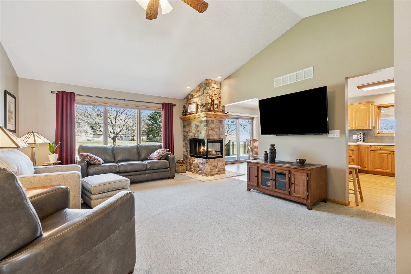 110 B Street NE Walford IA 52351