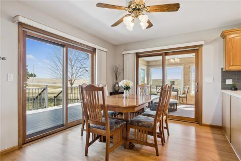 110 B Street NE Walford IA 52351