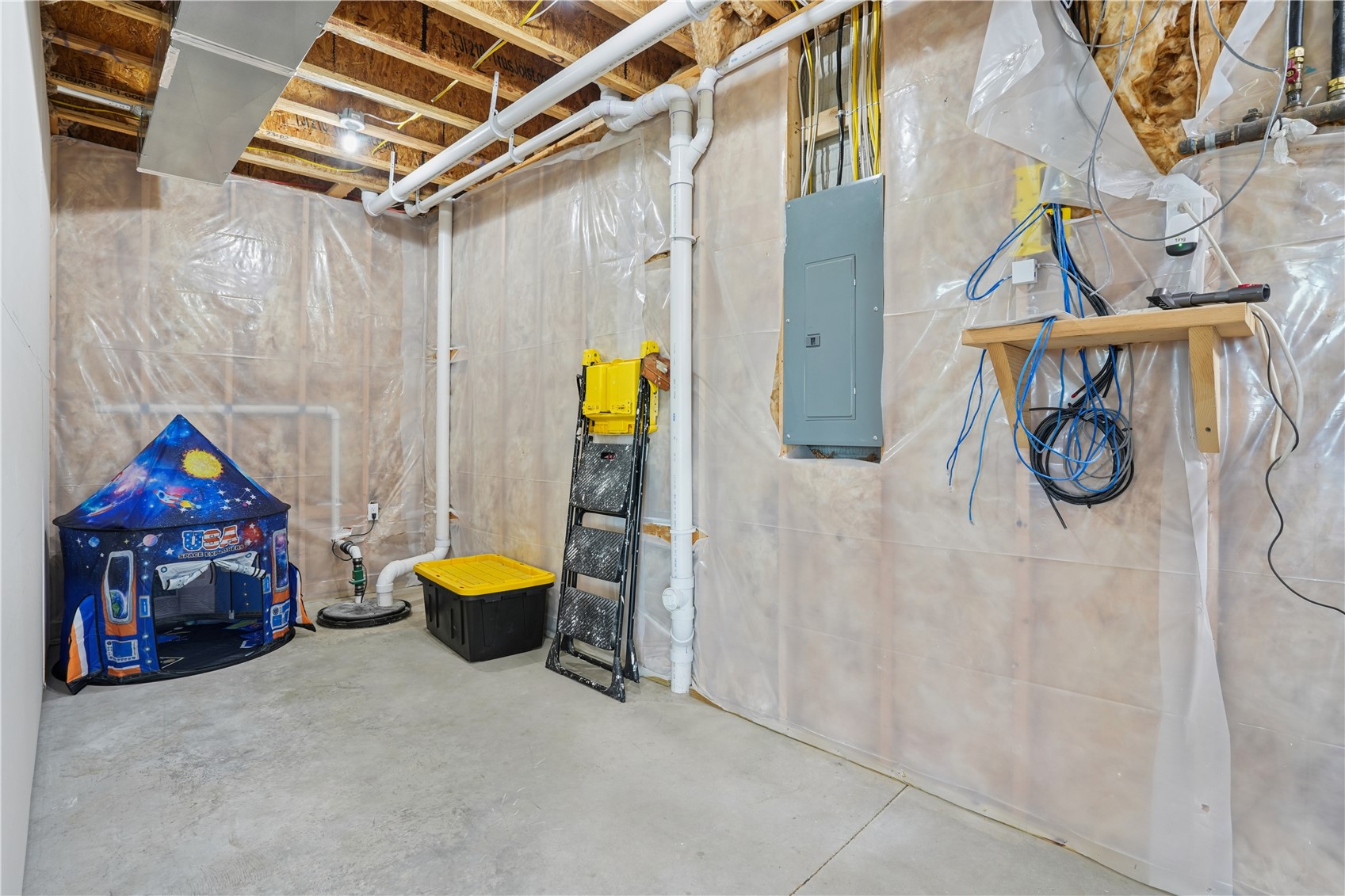 2776 Creekview Trail Palo IA 52324