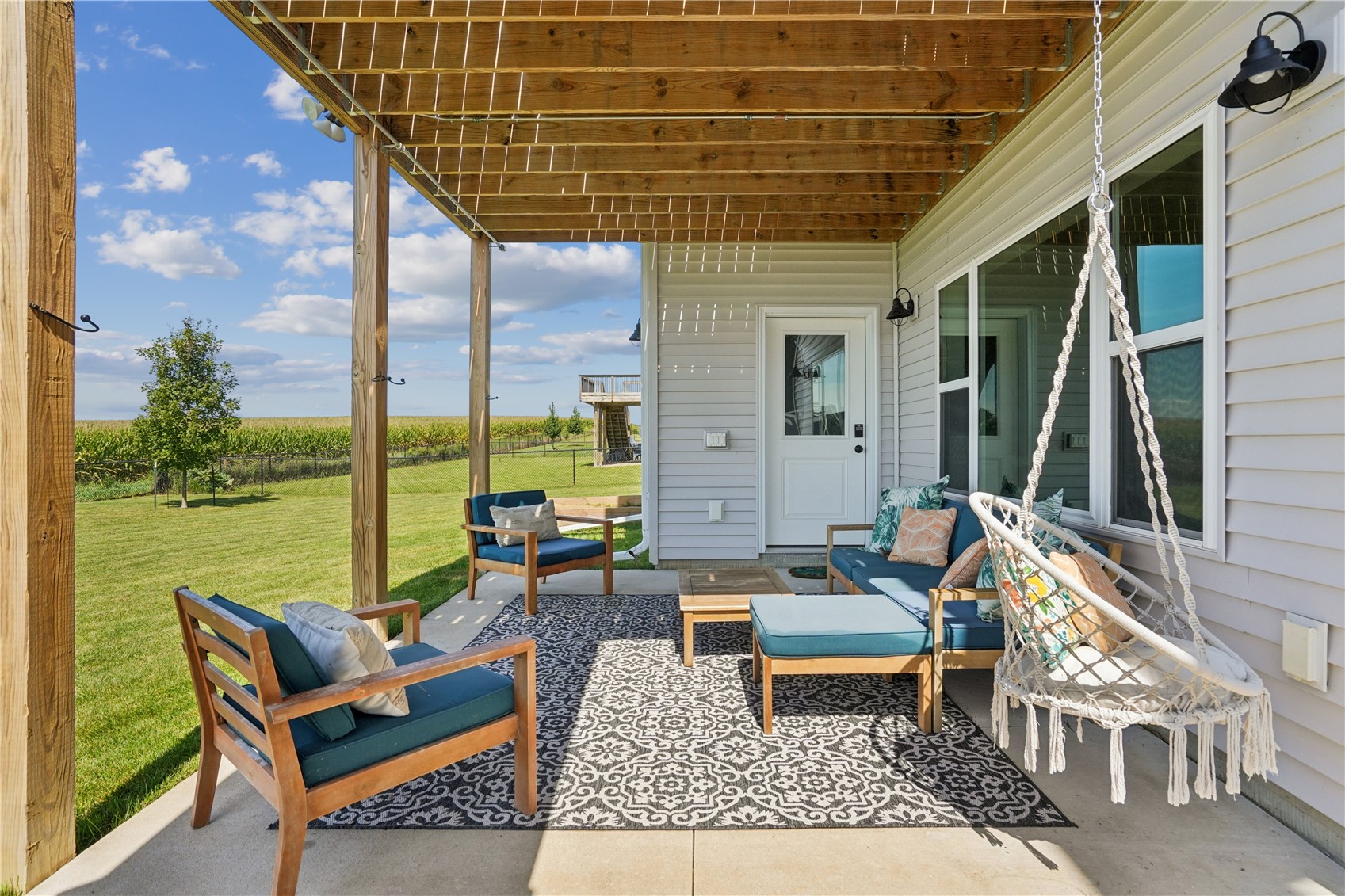 2776 Creekview Trail Palo IA 52324