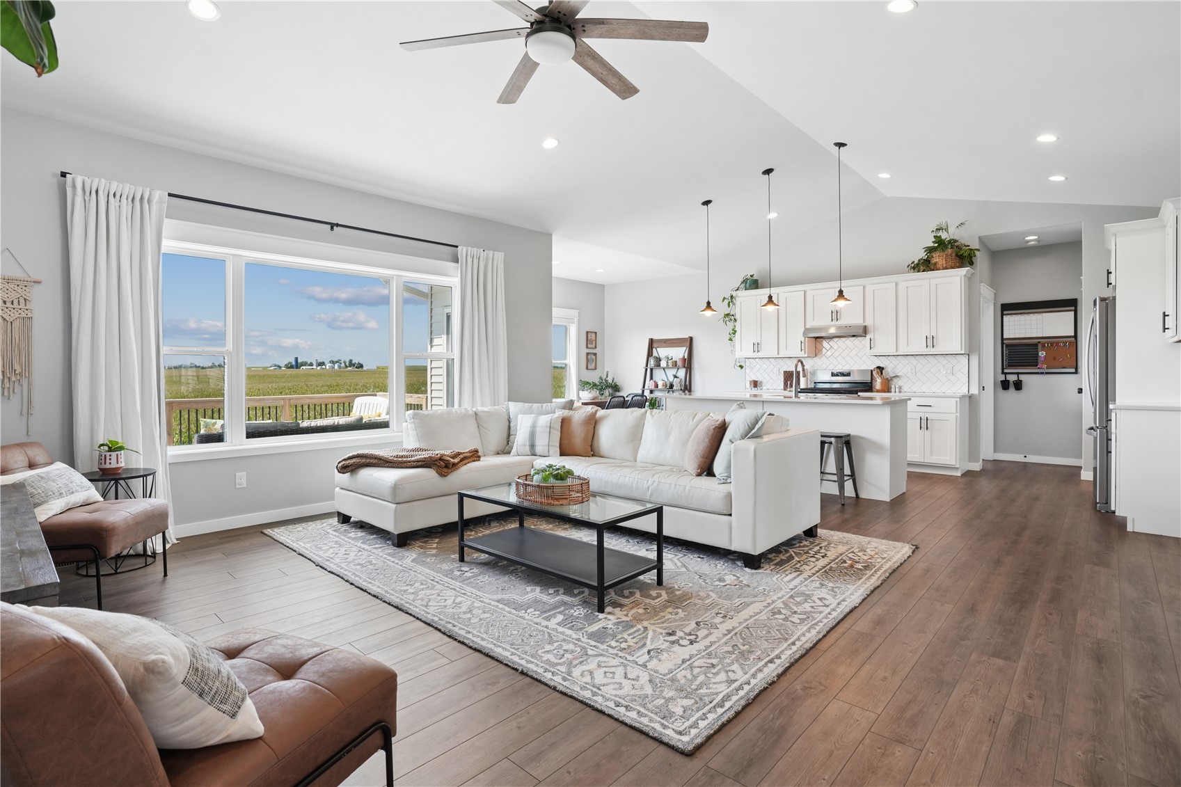 2776 Creekview Trail Palo IA 52324