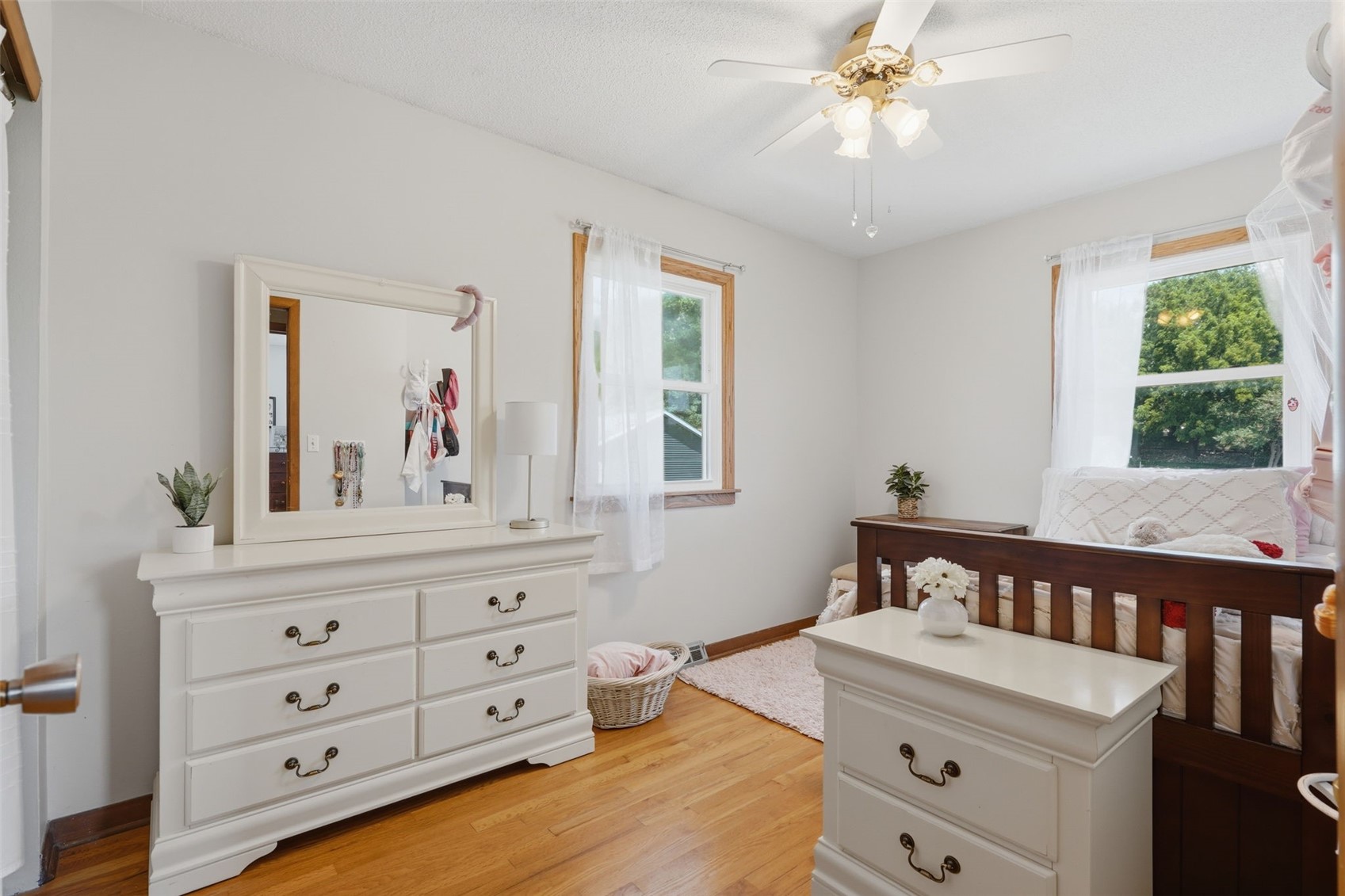 1816 Garry Avenue NW Cedar Rapids IA 52405