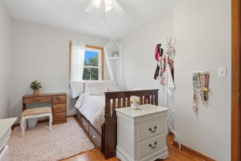 1816 Garry Avenue NW Cedar Rapids IA 52405