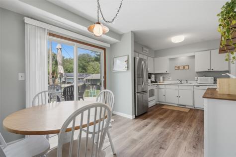 1816 Garry Avenue NW Cedar Rapids IA 52405