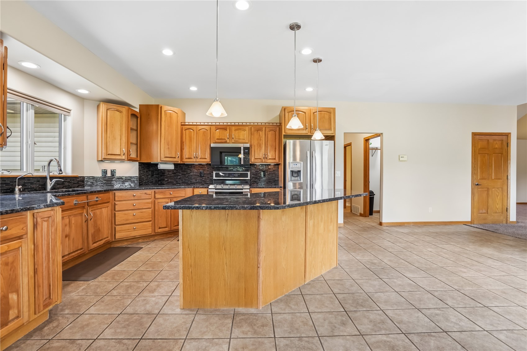 5811 Shiloh Lane Cedar Rapids IA 52411