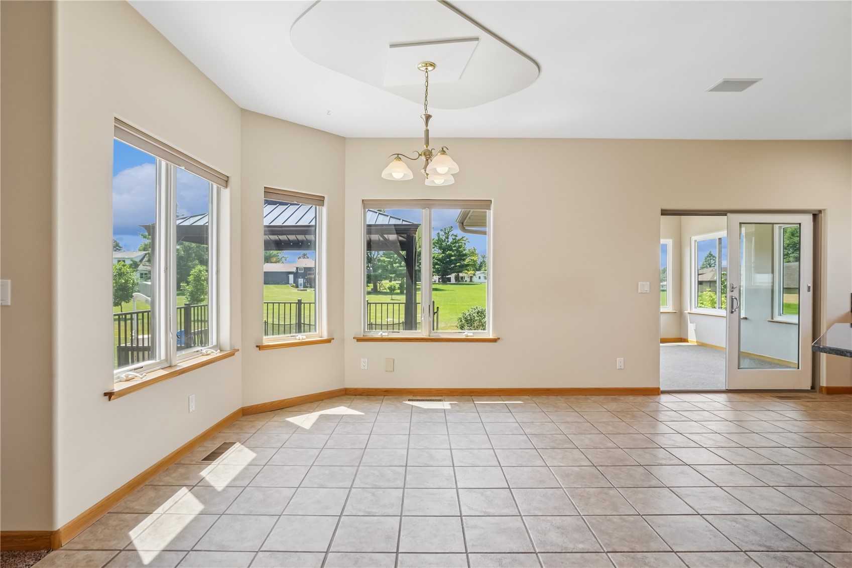 5811 Shiloh Lane Cedar Rapids IA 52411