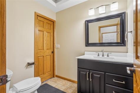 5811 Shiloh Lane Cedar Rapids IA 52411