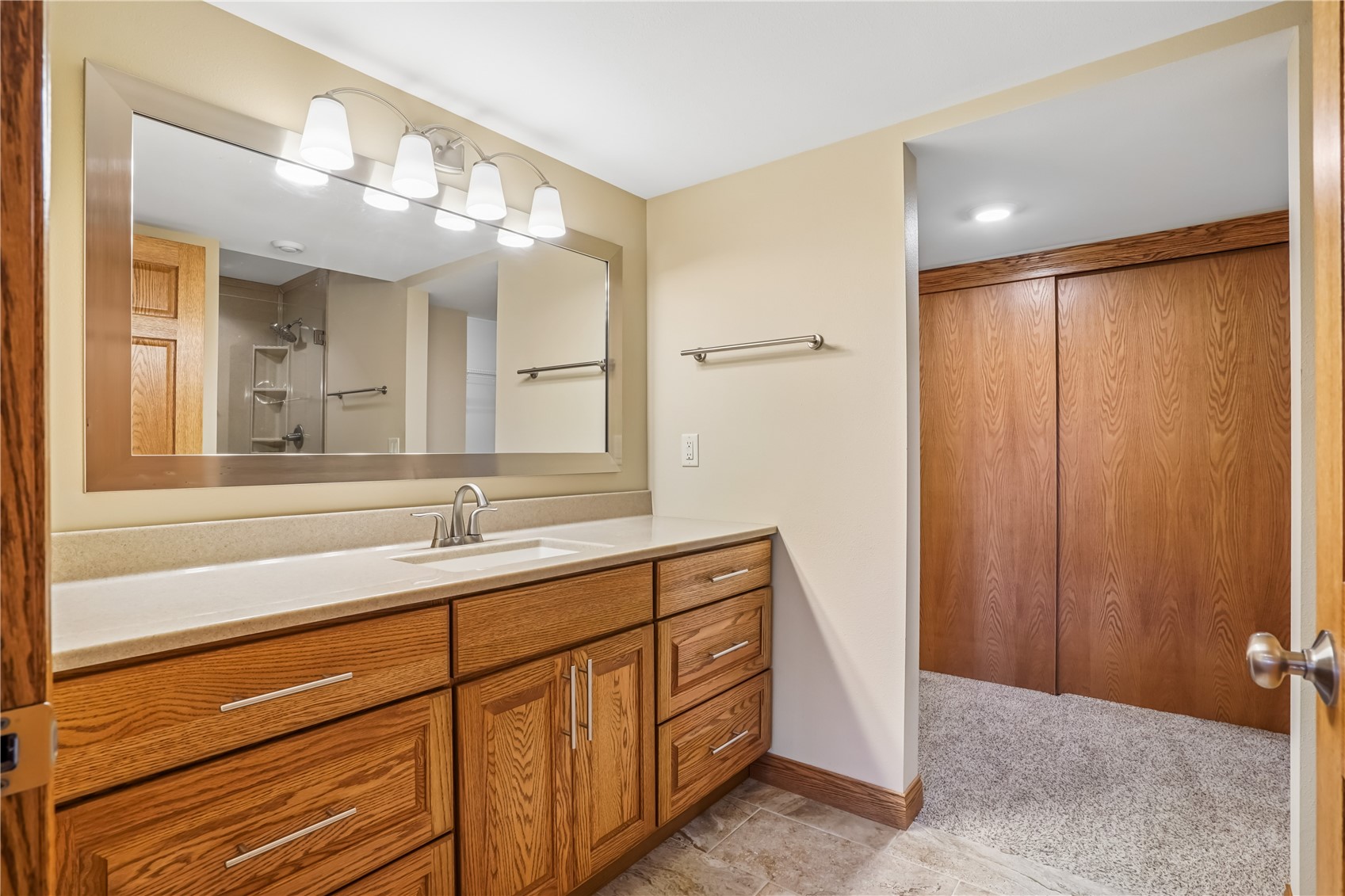 5811 Shiloh Lane Cedar Rapids IA 52411