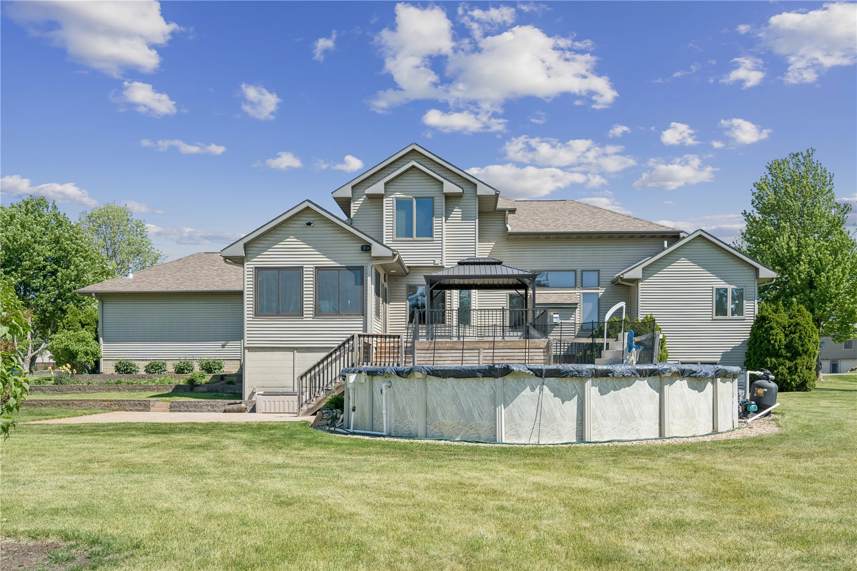 5811 Shiloh Lane Cedar Rapids IA 52411
