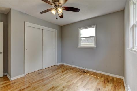 2110 F Avenue NE Cedar Rapids IA 52402