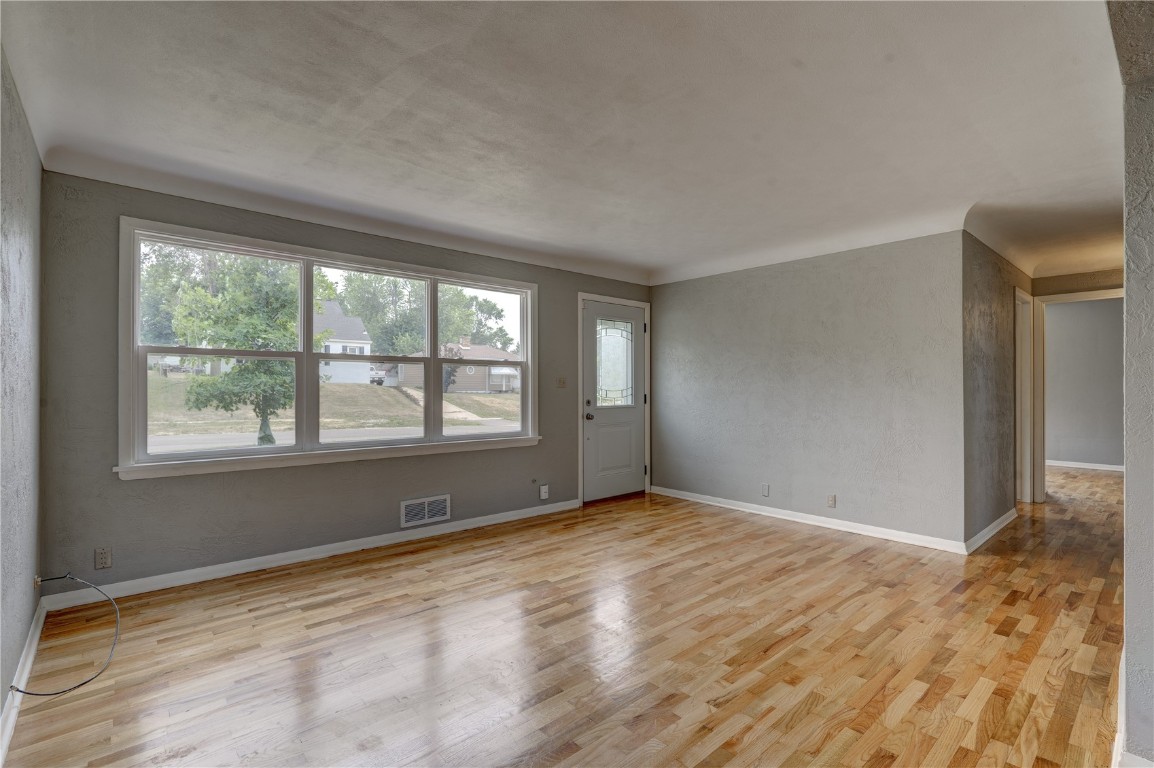 2110 F Avenue NE Cedar Rapids IA 52402