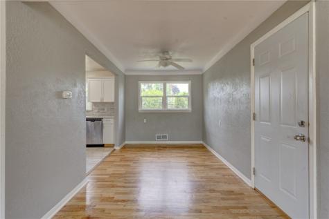 2110 F Avenue NE Cedar Rapids IA 52402