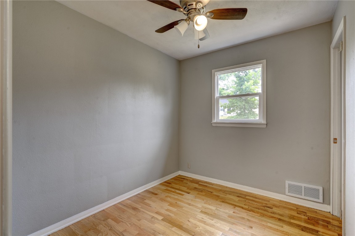 2110 F Avenue NE Cedar Rapids IA 52402